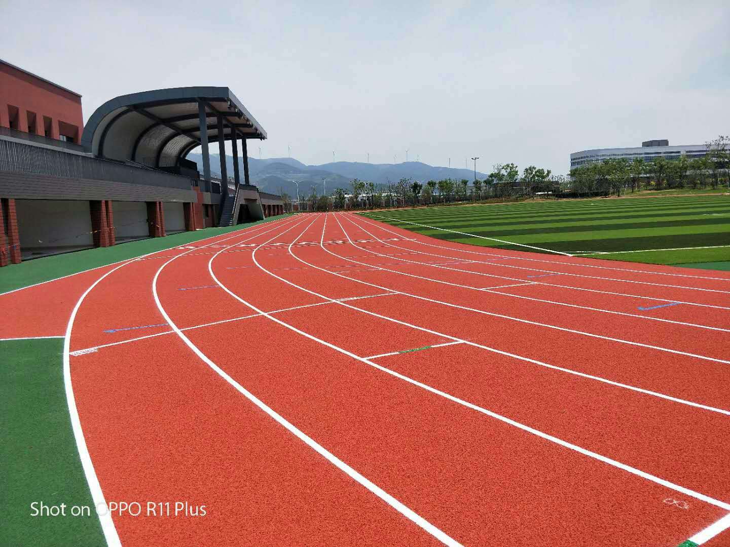 南京亞青會塑膠跑道建設(shè)工程